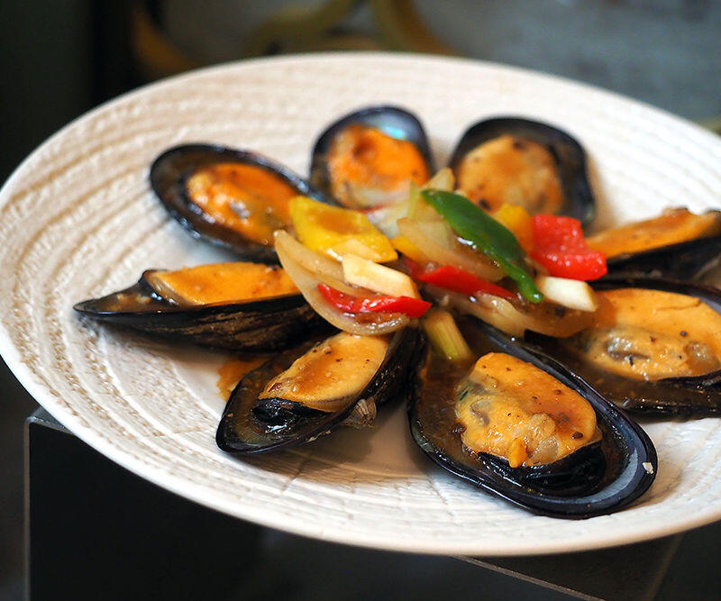 Mussel w. Black Bean 