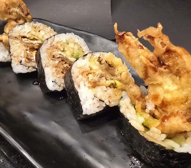 Chicken Tem Roll(5)